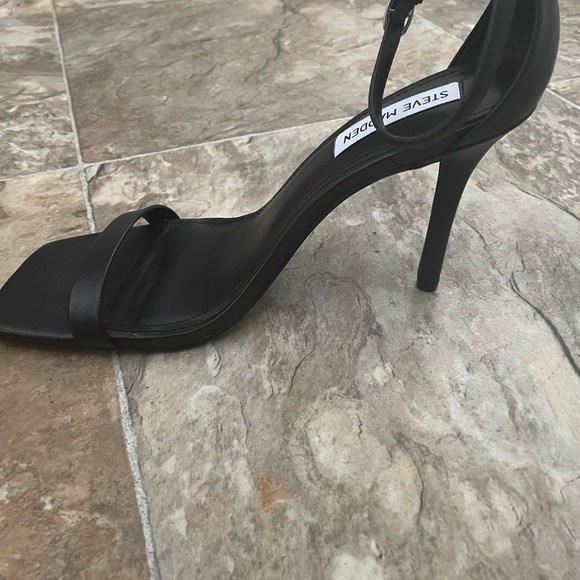 Women’s Steve Madden heels brand new - Picture 4 of 5